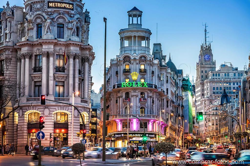 Puerta Del Sol Carretas Apartaments & Rooms Madrid Exteriör bild
