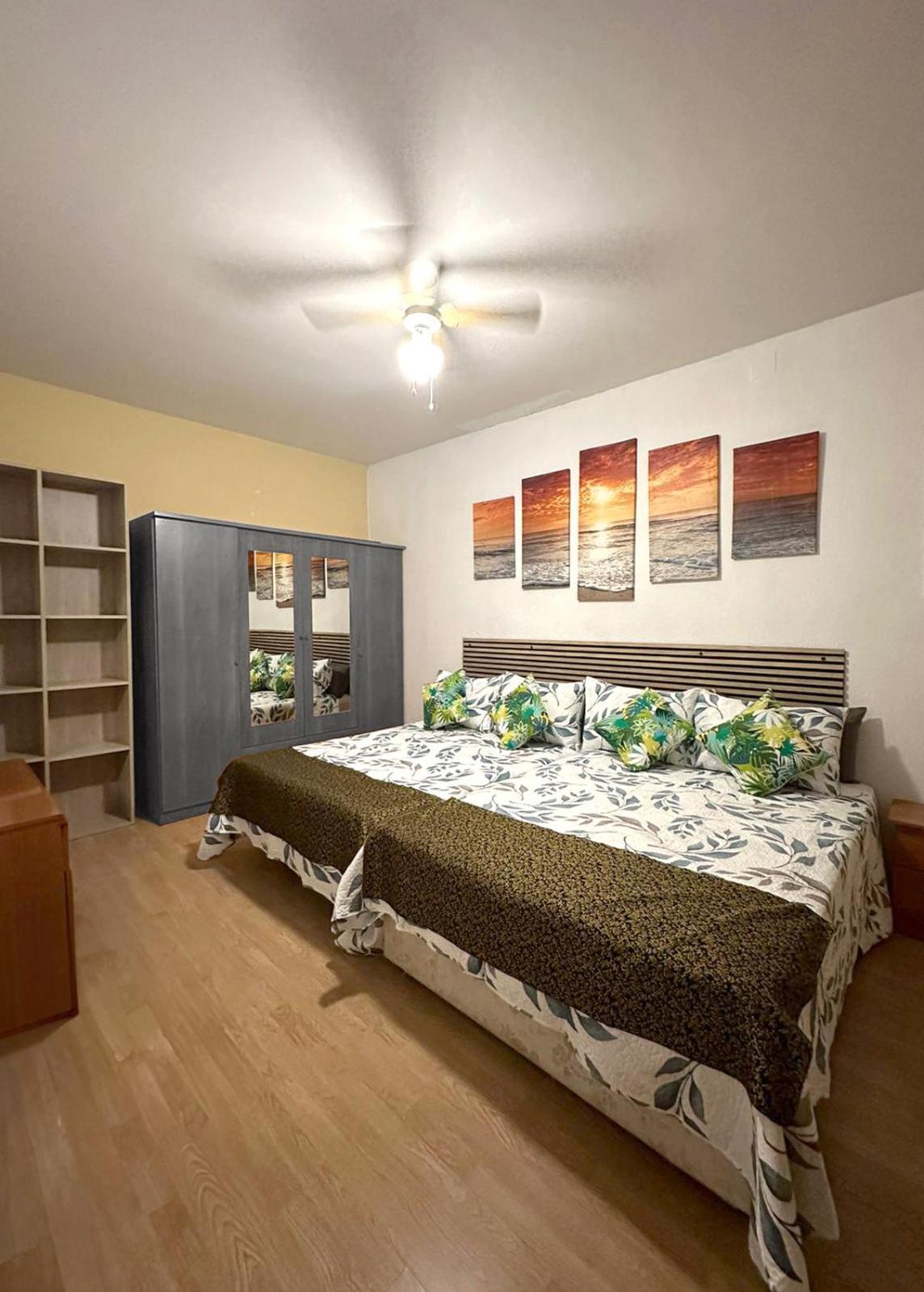 Puerta Del Sol Carretas Apartaments & Rooms Madrid Exteriör bild